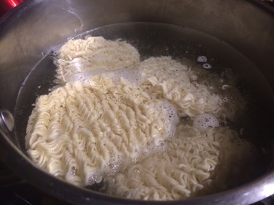 Cooking the noodles